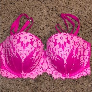 Victoria’s Secret bra